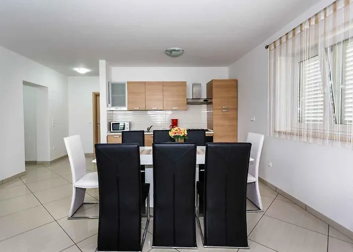 Apartment In - Insel Krk 47194 Vrbnik (Primorje-Gorski Kotar)