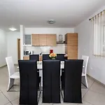Appartamento In - Insel Krk 47194 Vrbnik (Primorje-Gorski Kotar)